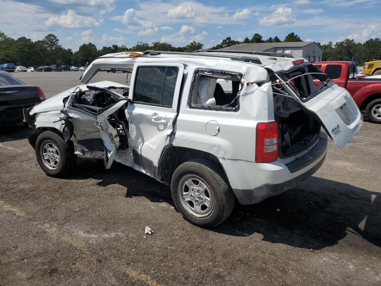 2017 Jeep Patriot Sport - Фото 2