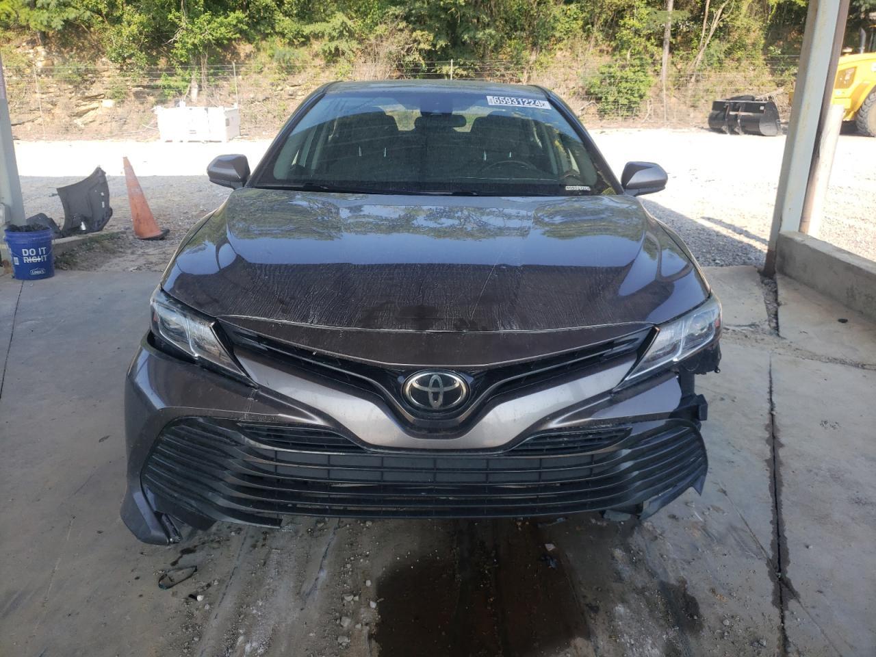 2019 Toyota Camry L - Фото 5