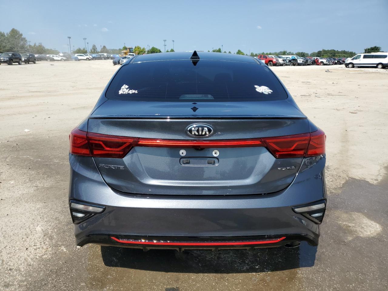2021 Kia Forte Gt Line - Фото 6