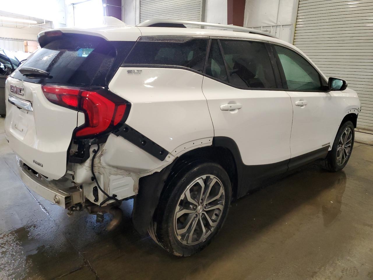 2021 GMC Terrain Slt - Фото 3