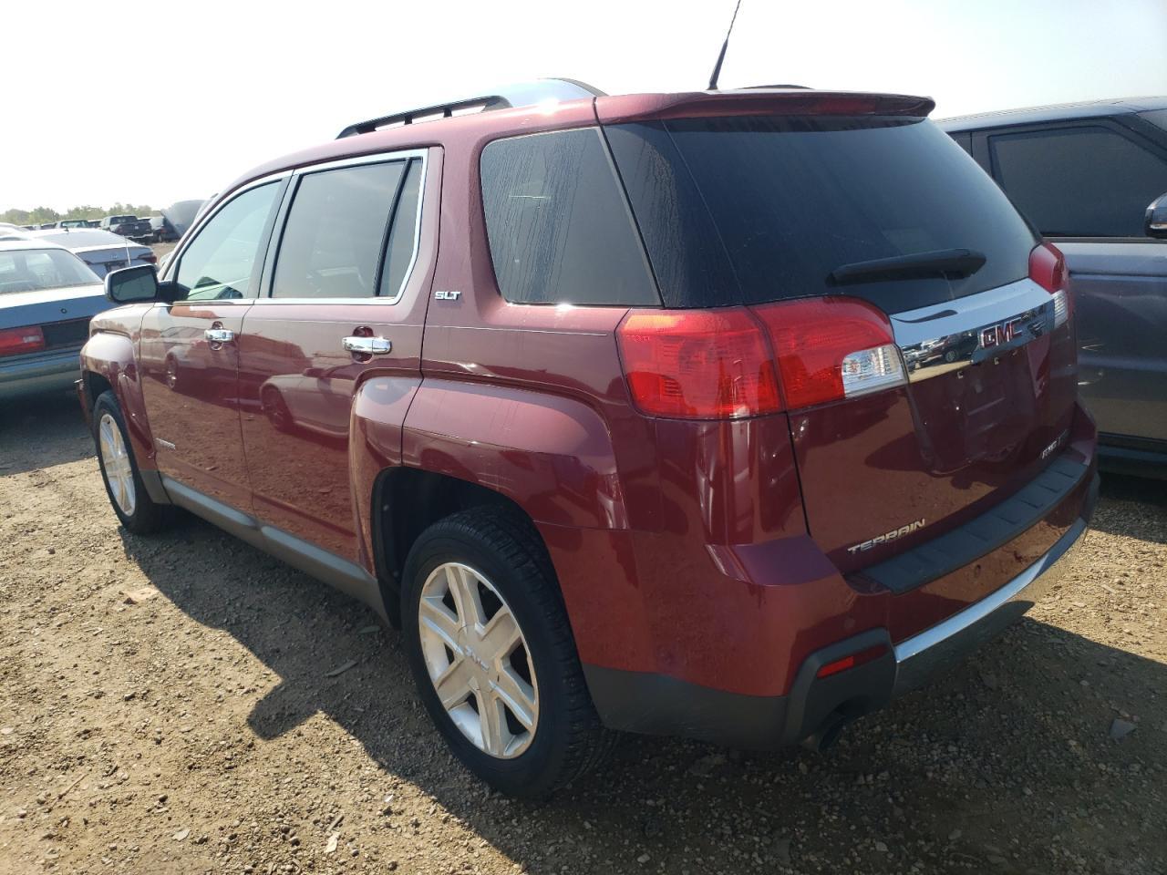 2011 GMC Terrain Slt - Image 2