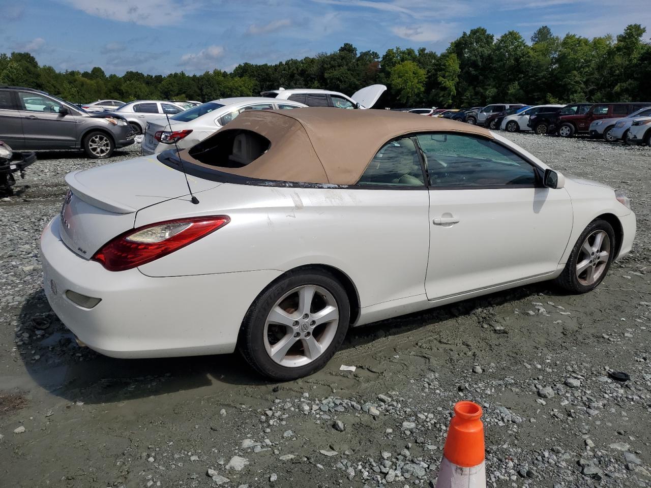 2007 Toyota Camry Solara Se - Image 3