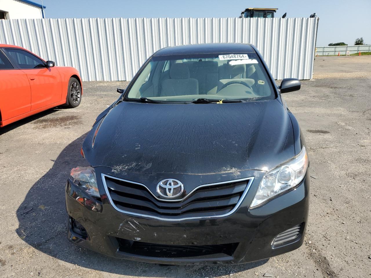 2011 Toyota Camry Base - Фото 5