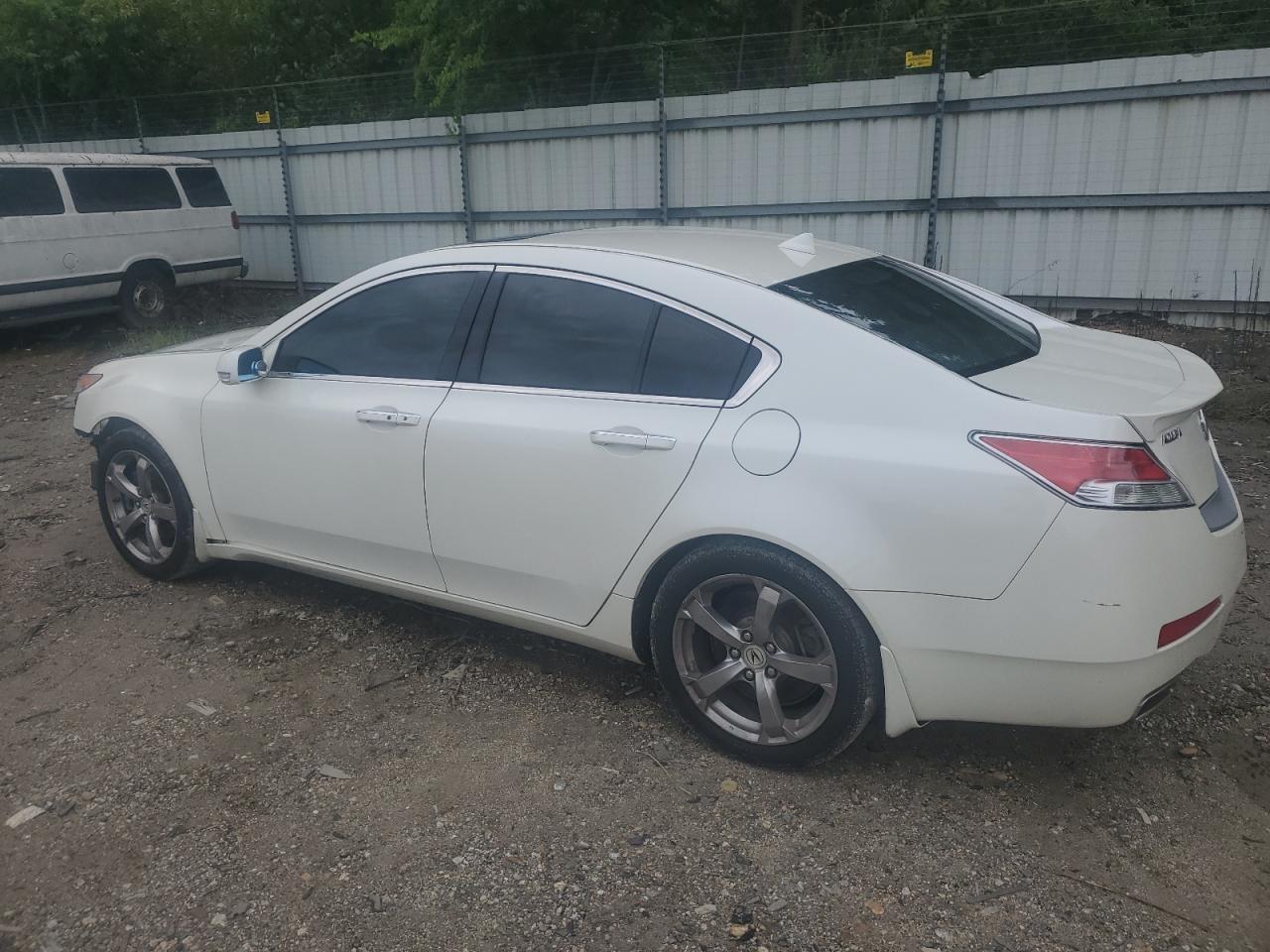 2010 Acura Tl - Image 2