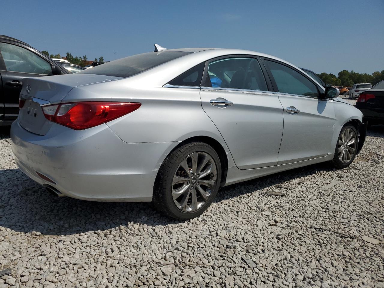 2011 Hyundai Sonata Se - Image 3