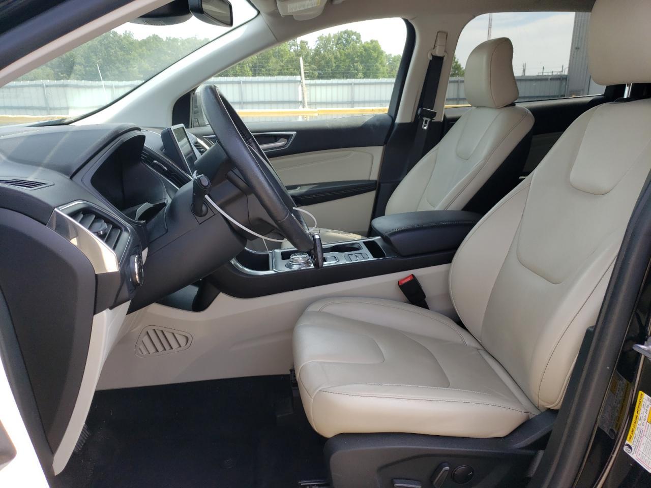 2022 Ford Edge Titanium - Фото 7