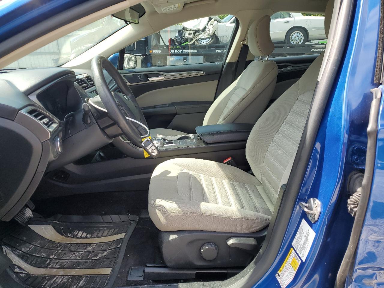 2017 Ford Fusion S - Фото 7