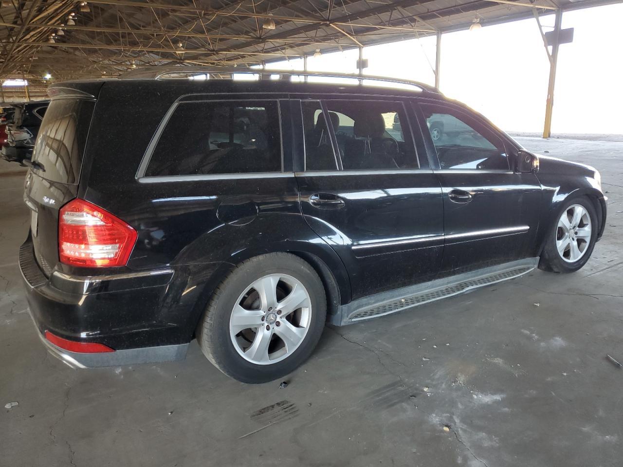 2011 Mercedes-Benz Gl 450 4Matic - Image 3