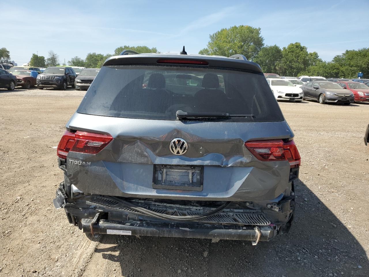 2020 Volkswagen Tiguan S - Фото 6