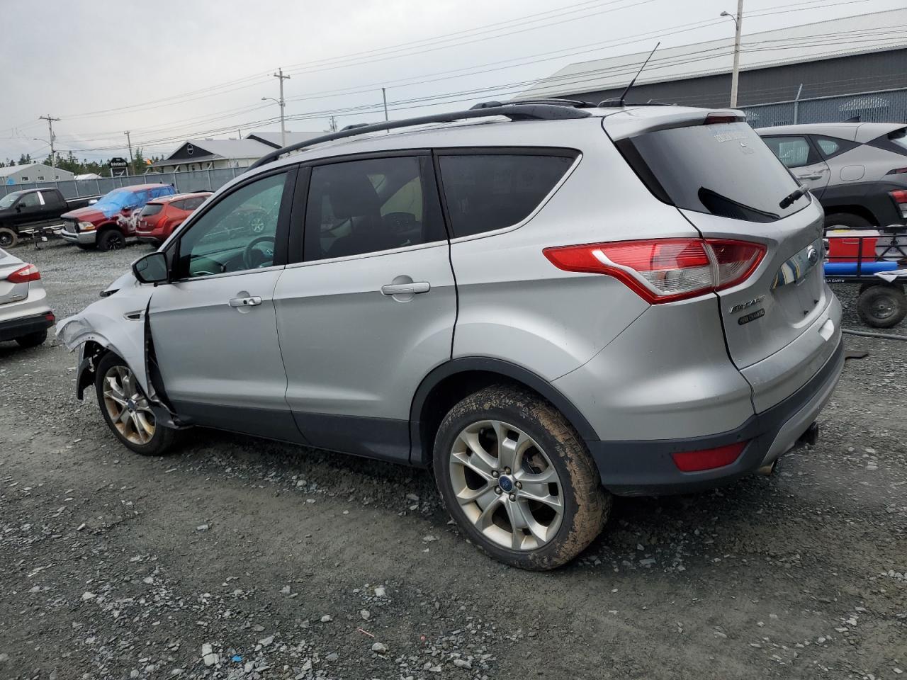 2013 Ford Escape Sel - Image 2