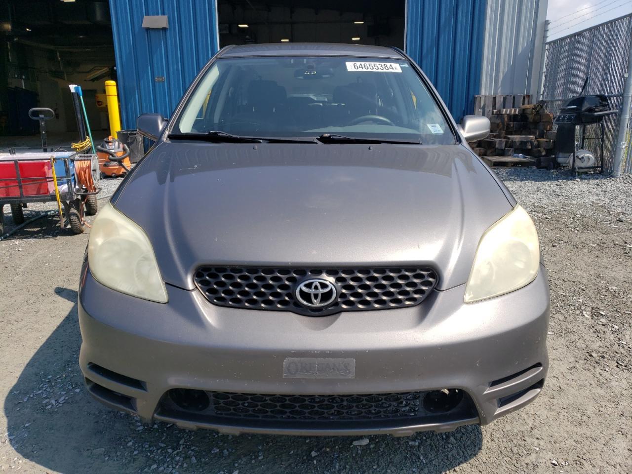 2004 Toyota Corolla Matrix Xr - Image 5