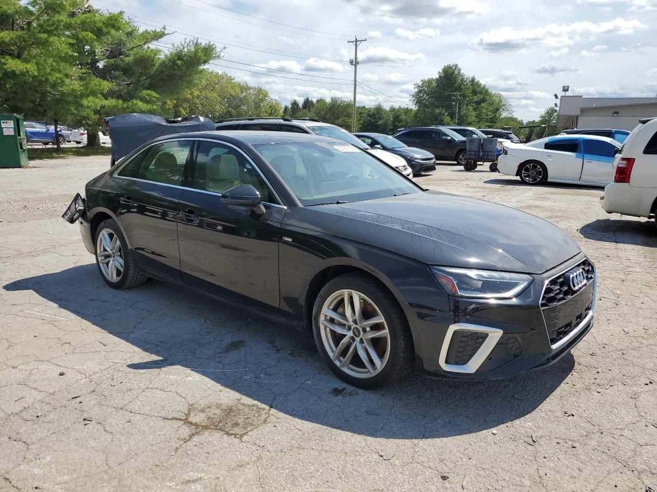 2021 Audi A4 Premium Plus 45 - Фото 4
