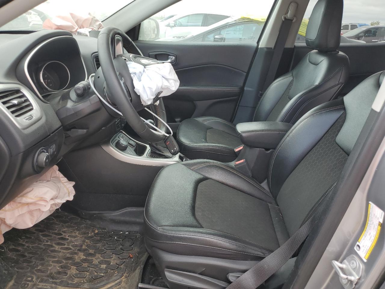 2021 Jeep Compass Latitude - Фото 7