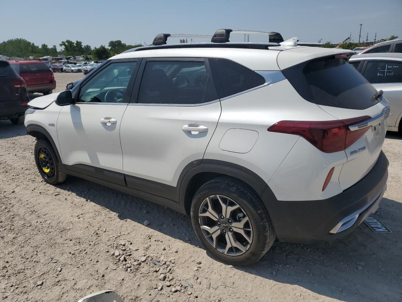 2023 Kia Seltos Ex - Фото 2