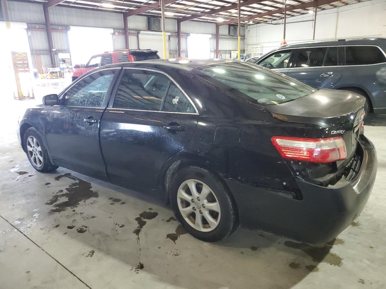 2009 Toyota Camry Base - Фото 2