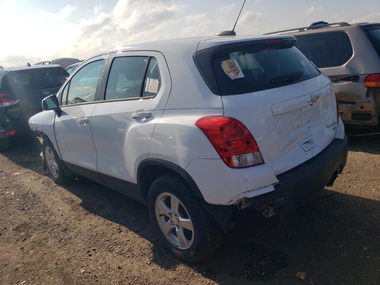 2015 Chevrolet Trax 1Ls - Фото 2
