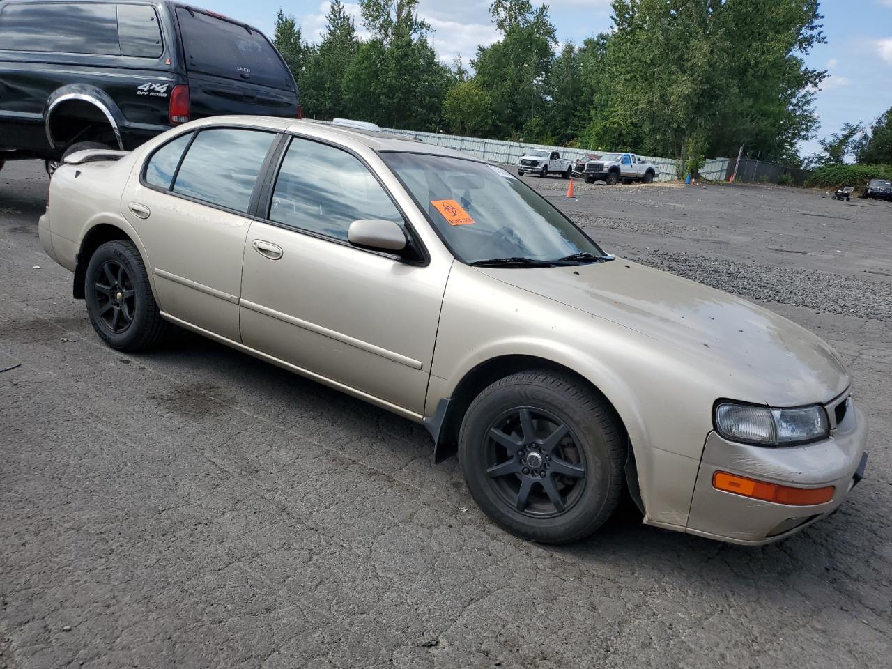 1996 Nissan Maxima Gle - Фото 4