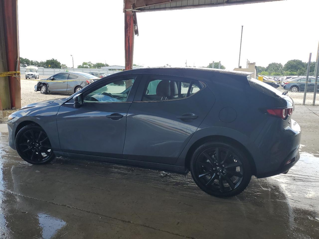 2024 Mazda 3 Preferred - Фото 2
