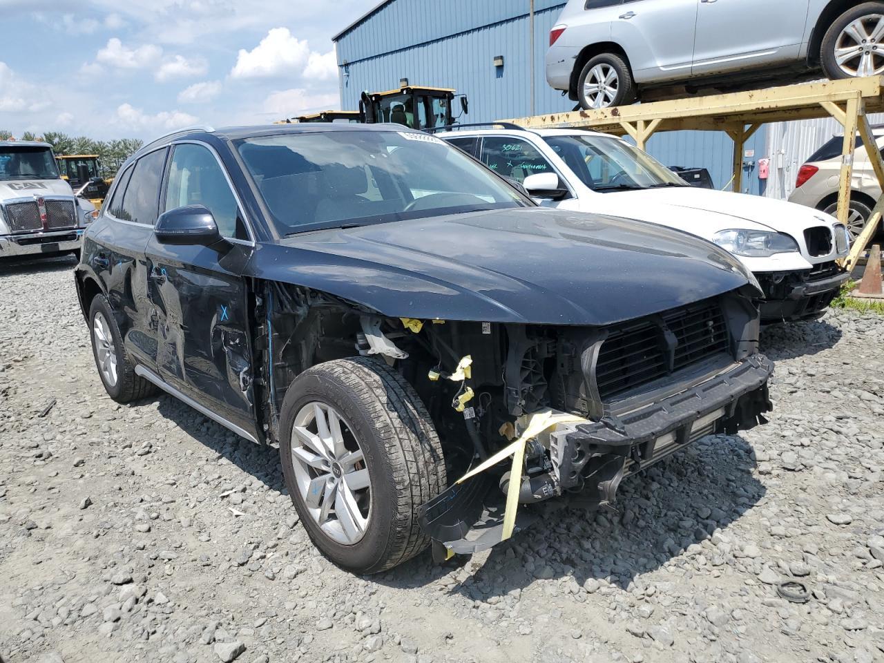 2022 Audi Q5 Premium 45 - Image 4