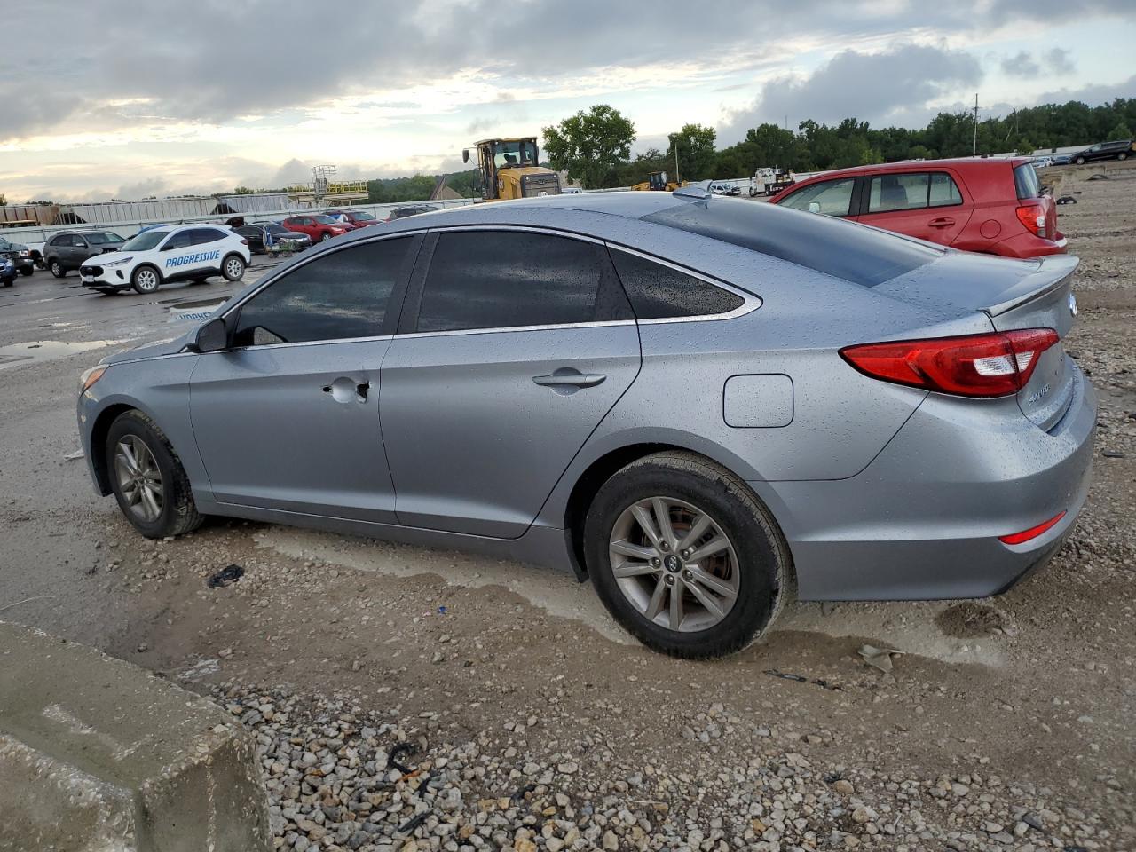 2015 Hyundai Sonata Se - Фото 2