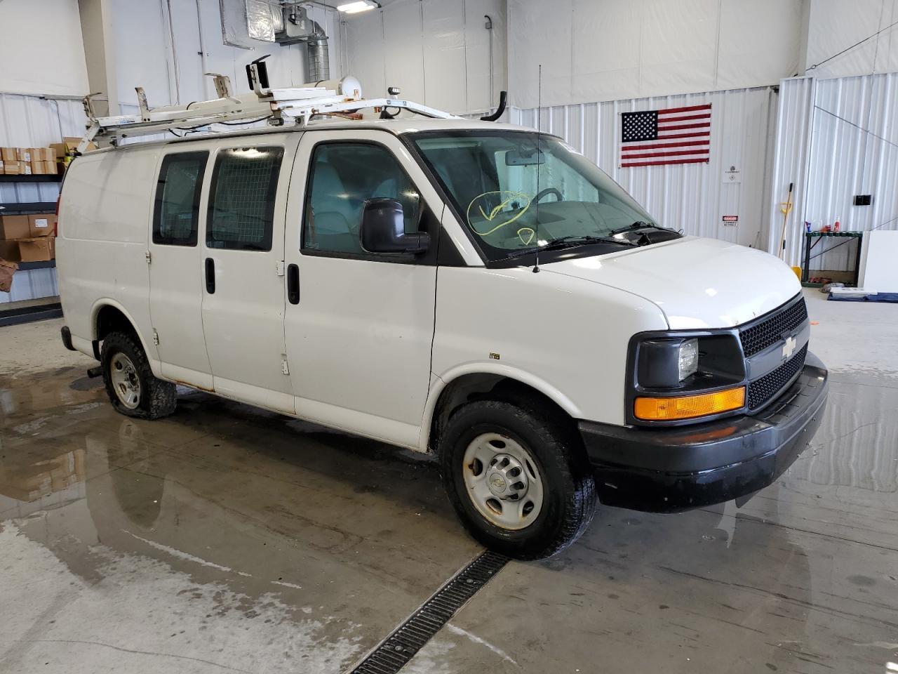 2013 Chevrolet Express G2500 - Фото 4