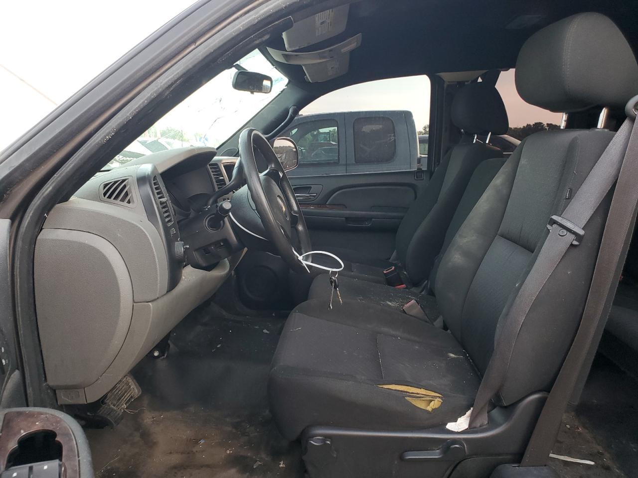 2012 Chevrolet Silverado C1500 - Image 7