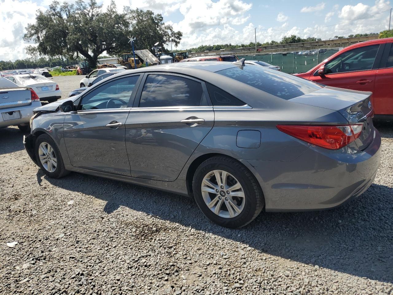 2011 Hyundai Sonata Gls - Фото 2