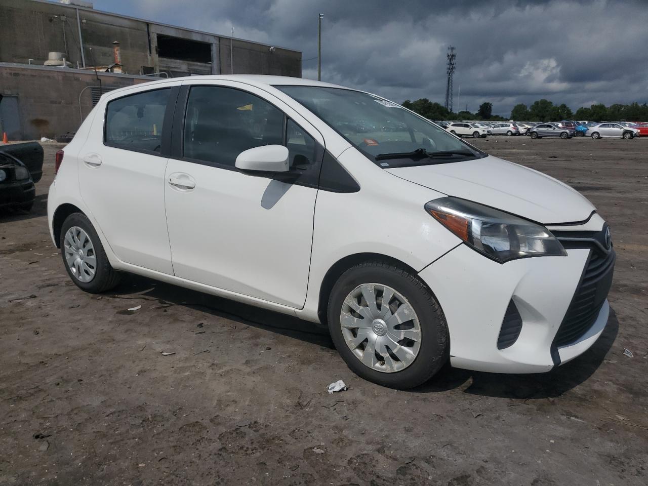 2024 Toyota Yaris L - Image 4