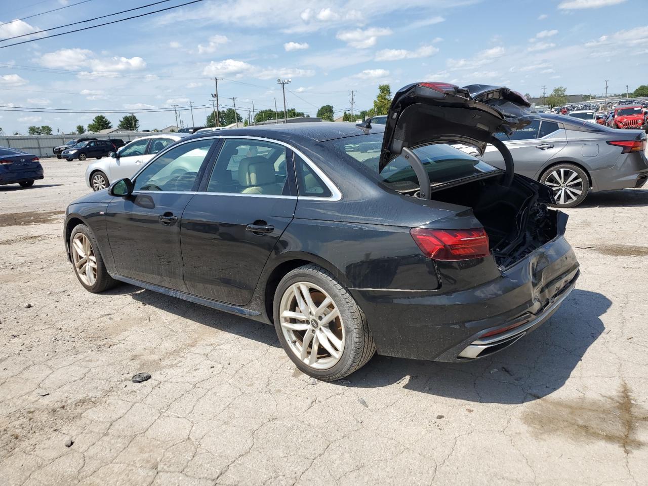 2021 Audi A4 Premium Plus 45 - Фото 2