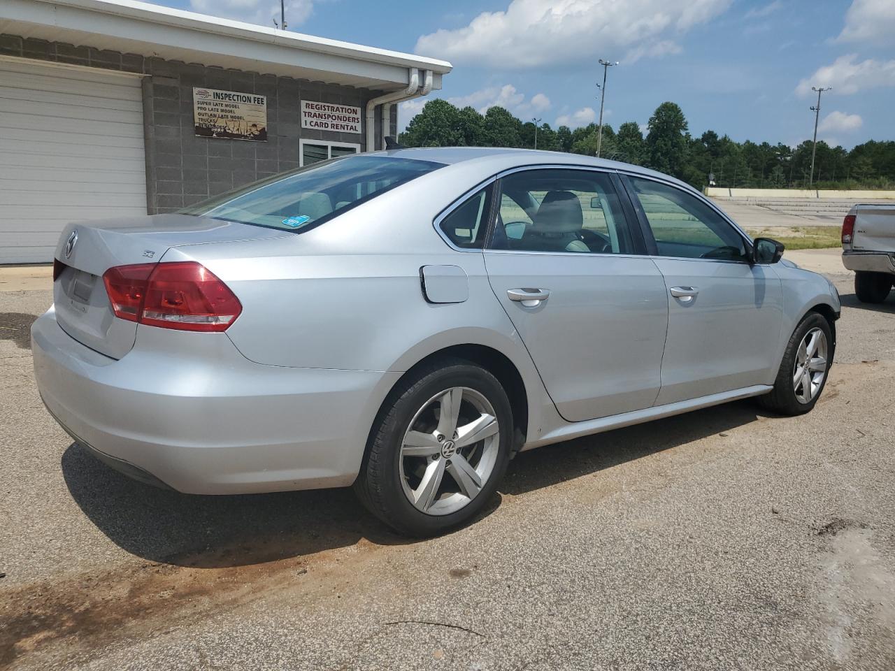2013 Volkswagen Passat Se - Фото 3