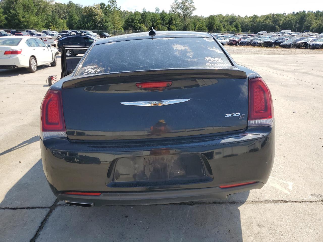 2019 Chrysler 300 - Фото 6