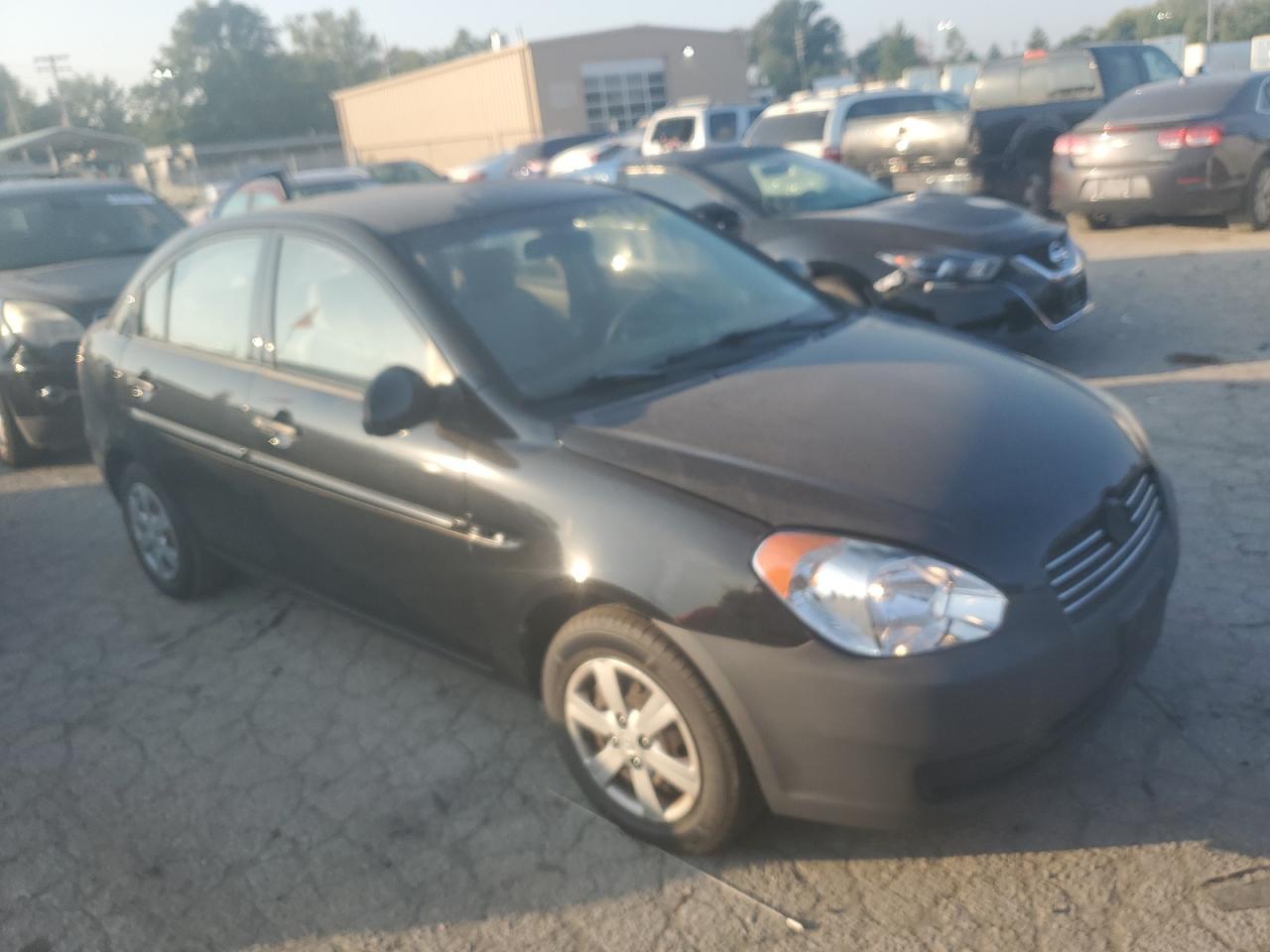 2009 Hyundai Accent Gls - Фото 4