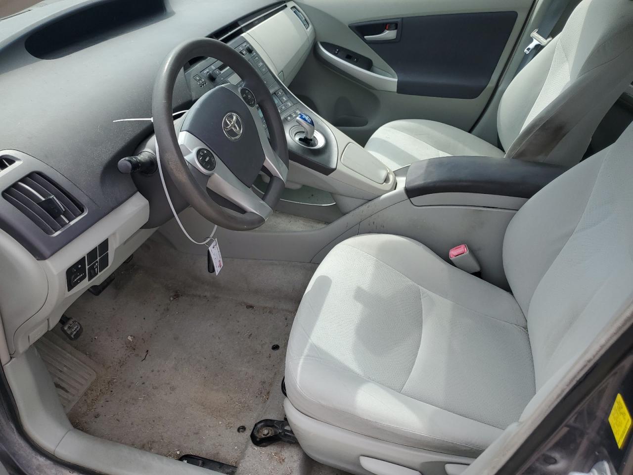 2010 Toyota Prius - Image 7