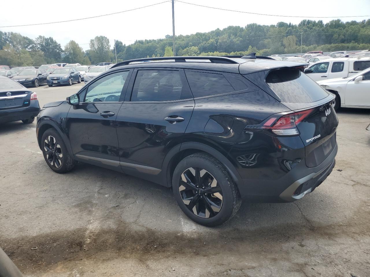 2023 Kia Sportage X Line - Image 2