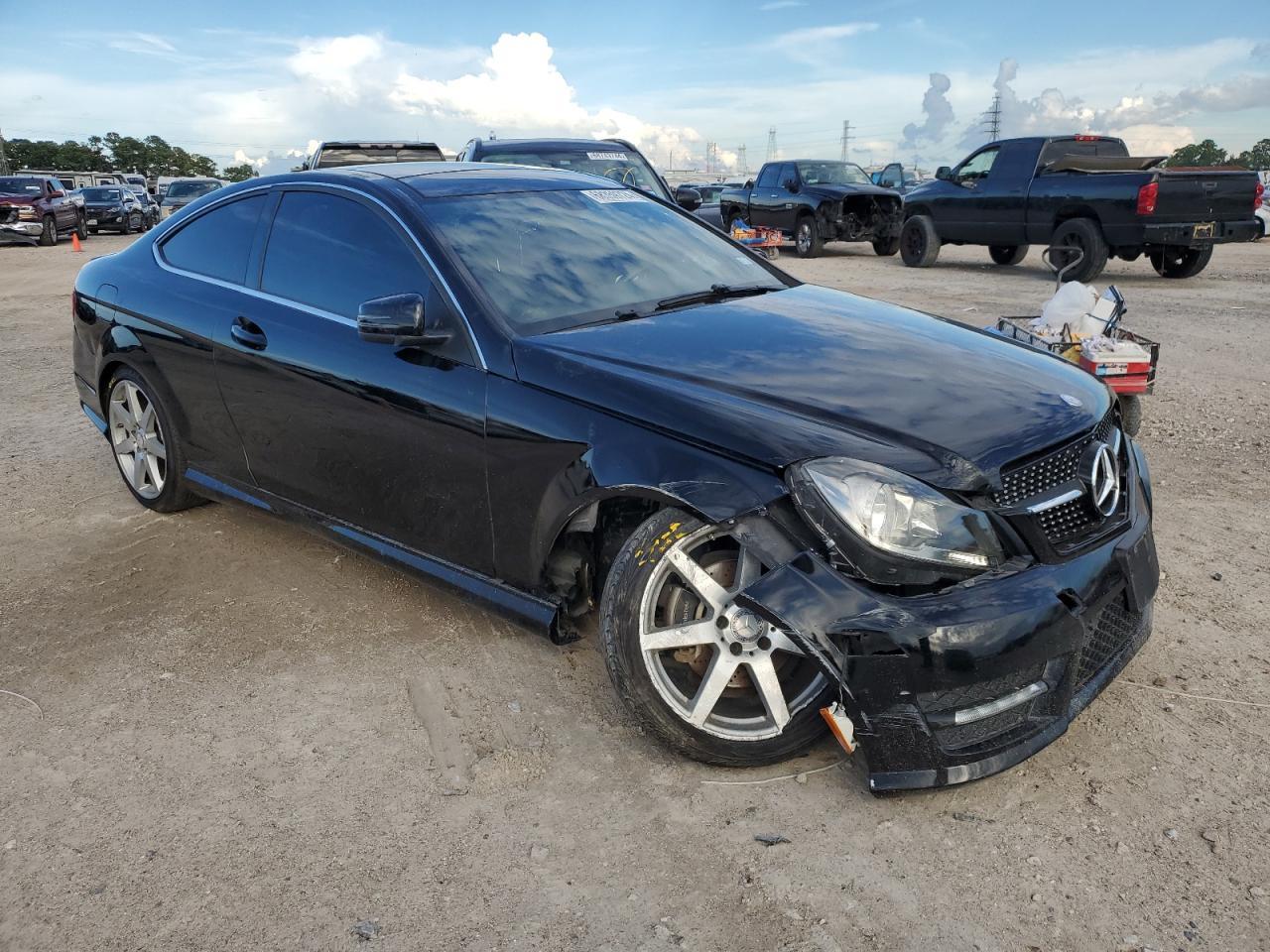 2013 Mercedes-Benz C 250 - Фото 4