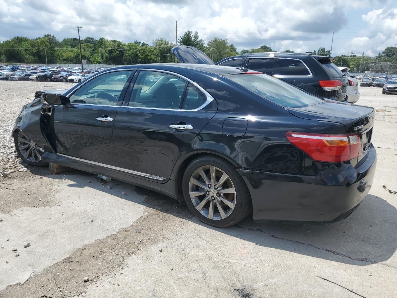 2010 Lexus Ls 460 - Фото 2
