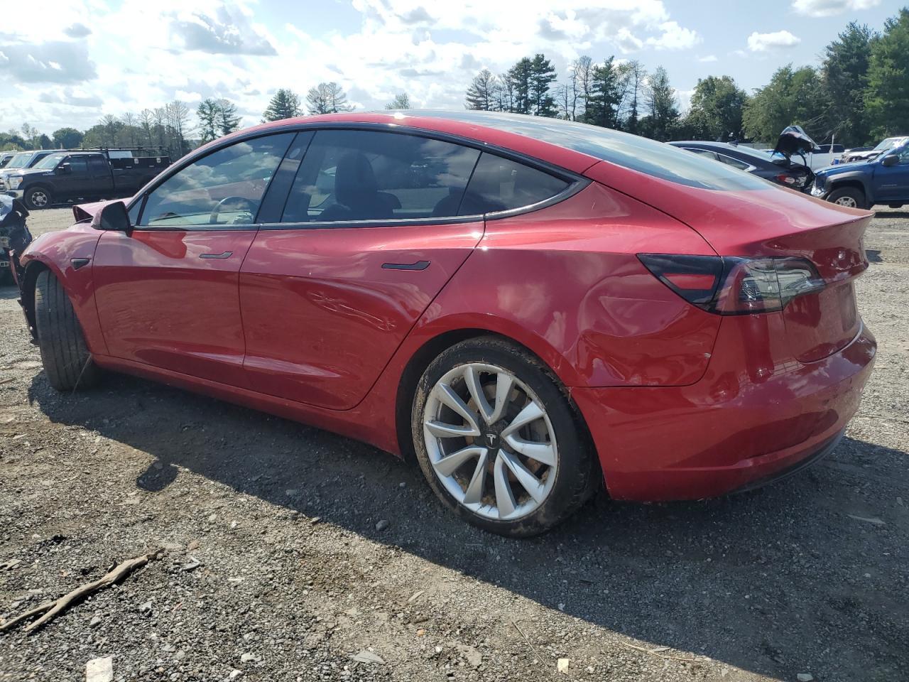 2018 Tesla Model 3 - Фото 2
