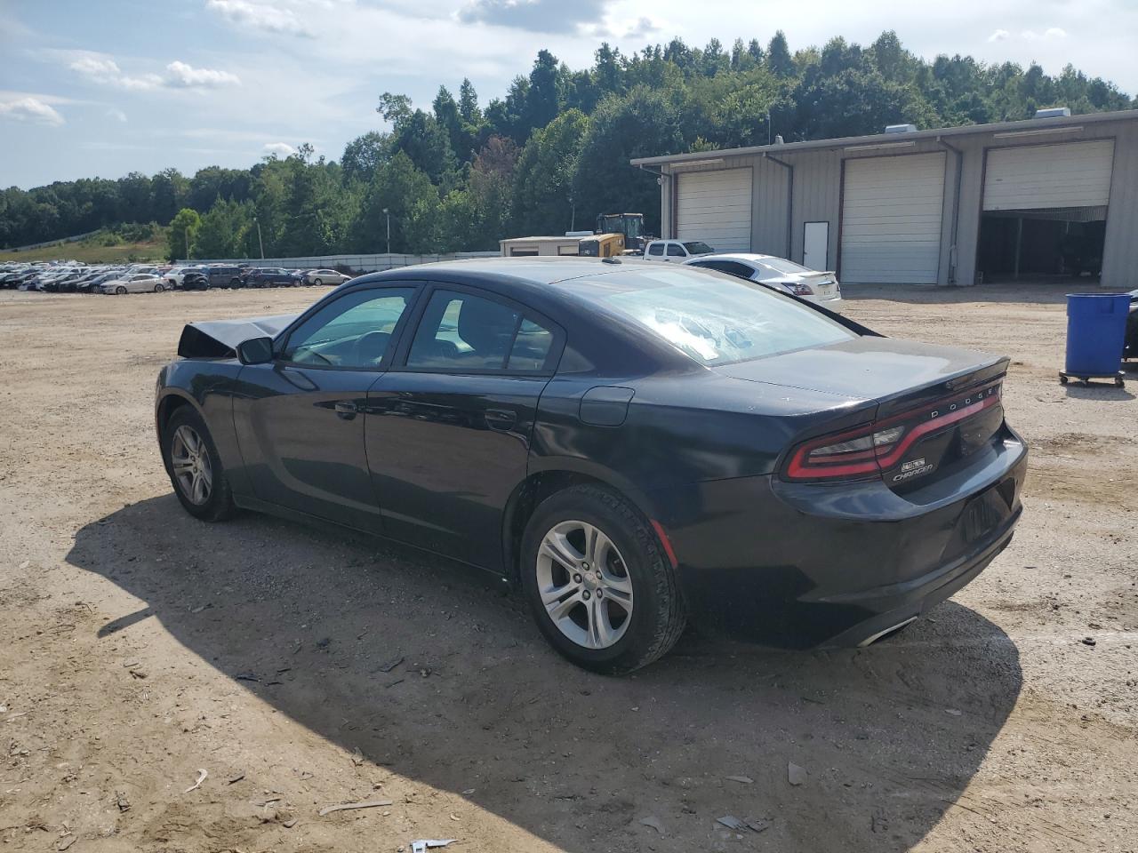 2015 Dodge Charger Se - Image 2