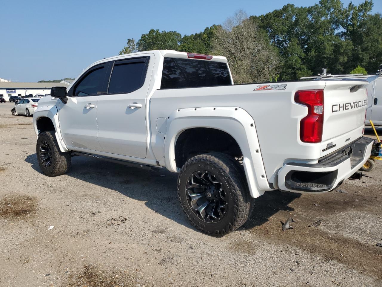 2022 Chevrolet Silverado Ltd K1500 Rst - Фото 2