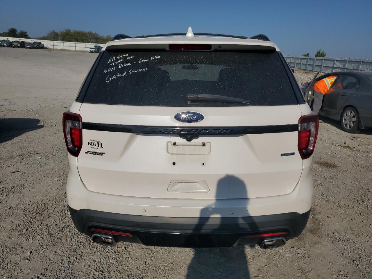 2016 Ford Explorer Sport - Фото 6