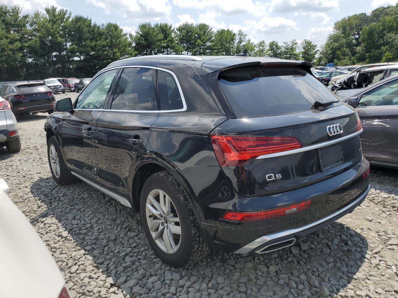 2022 Audi Q5 Premium 45 - Image 2