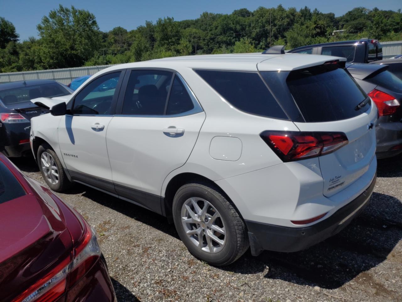 2023 Chevrolet Equinox Lt - Фото 2