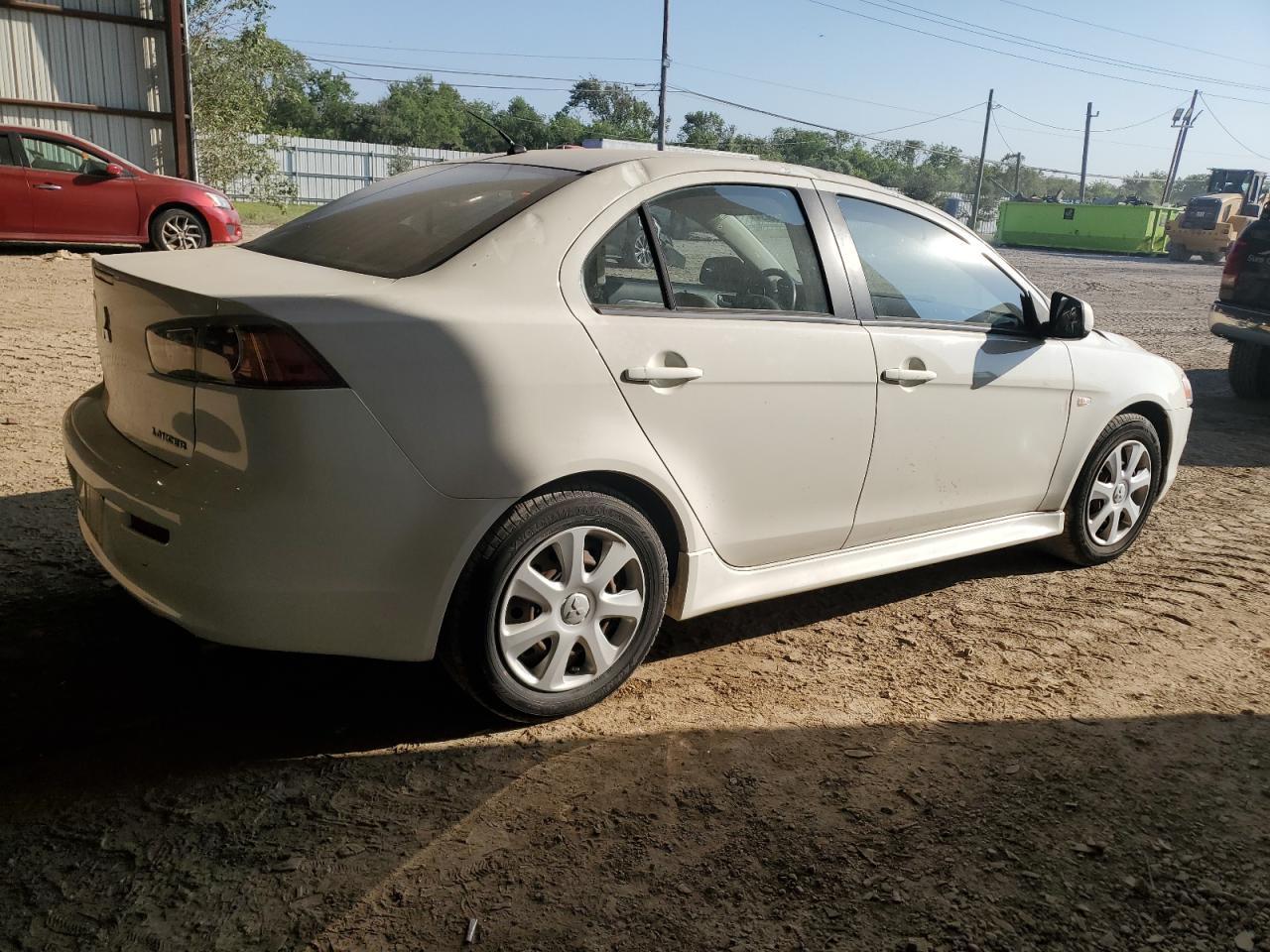2013 Mitsubishi Lancer Es - Фото 3