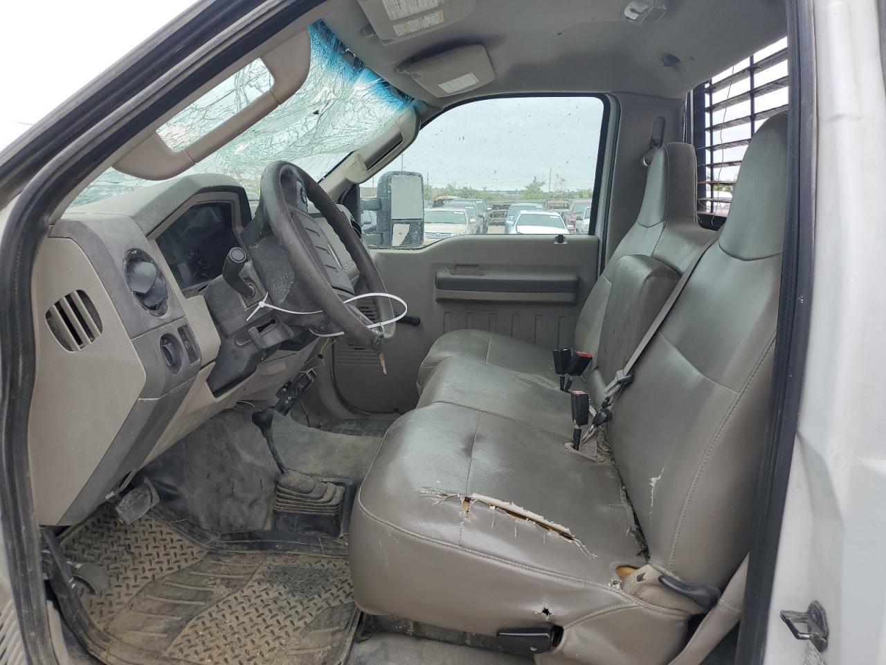 2008 Ford F250 Super Duty - Image 7