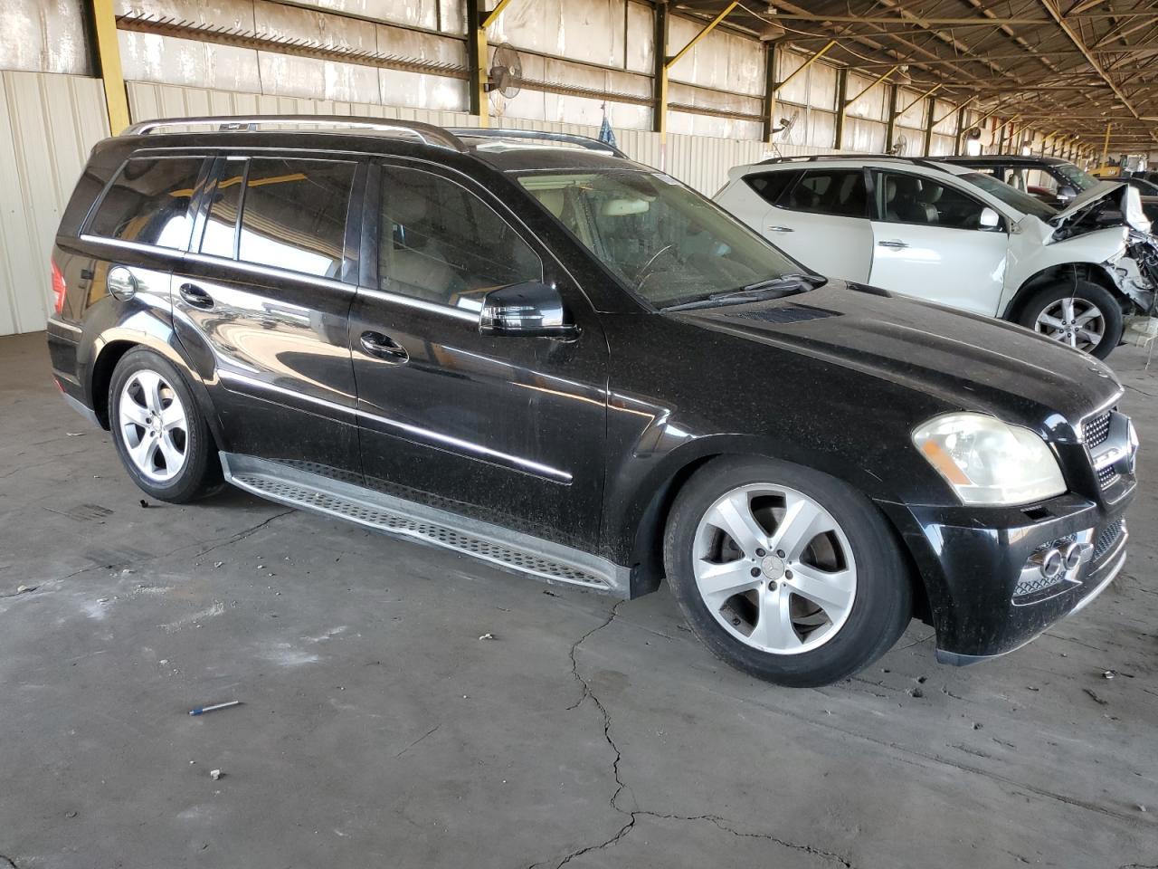 2011 Mercedes-Benz Gl 450 4Matic - Image 4