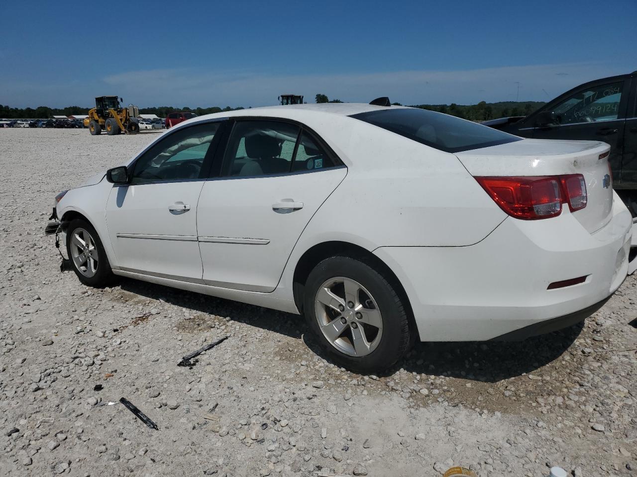 2013 Chevrolet Malibu Ls - Фото 2