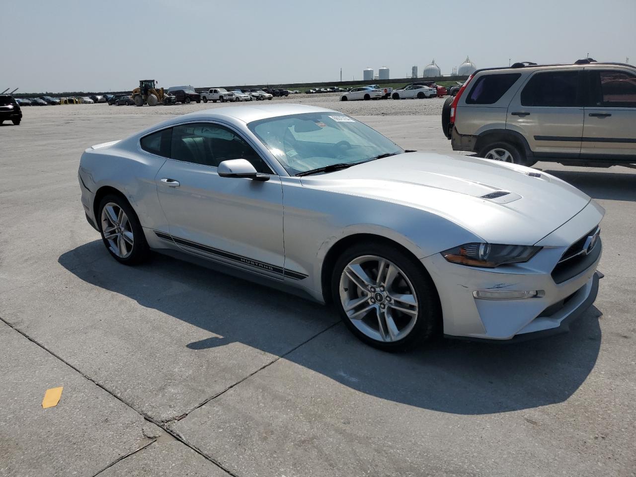 2019 Ford Mustang - Image 4