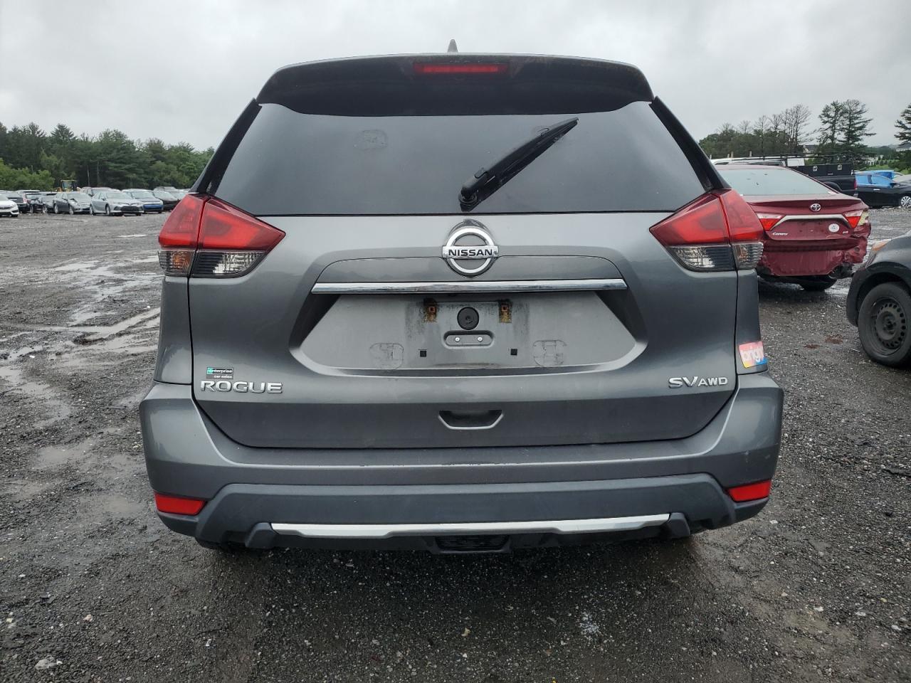 2018 Nissan Rogue S - Image 6
