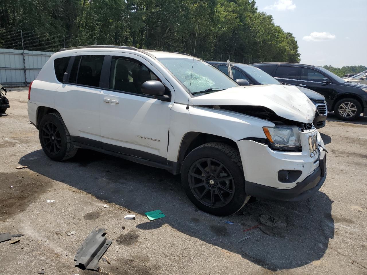 2013 Jeep Compass Latitude - Фото 4