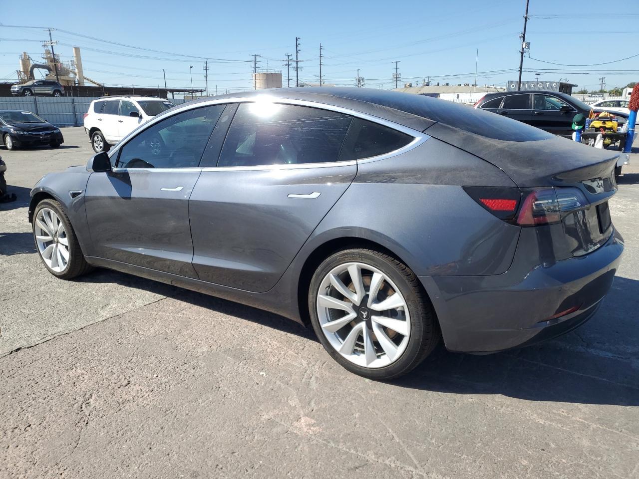 2020 Tesla Model 3 - Image 2